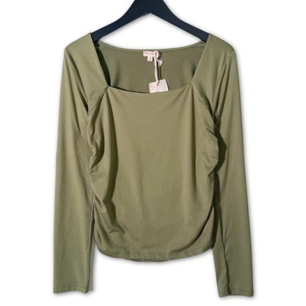 NWT Hem & Thread Long Sleeve Shirt Womens L Olive Green Ruched Knit Top Indie